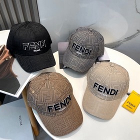 Винтажная бейсболка FENDI с монограммо