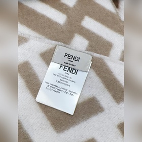 Классический кашемировый шарф Fendi с 