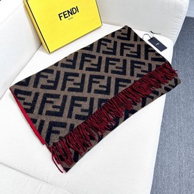 Премиум-капюшон Fendi с винтажным прин