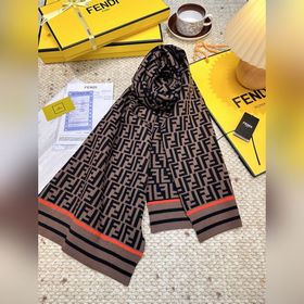 Fendi · Классический вязаный шарф FF F