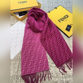 Новинка： самый популярный шарф Fendi э