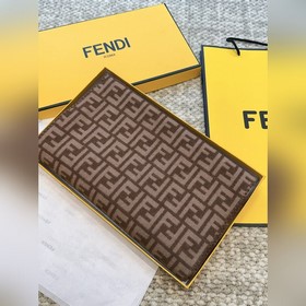 Новинка： самый популярный шарф Fendi э