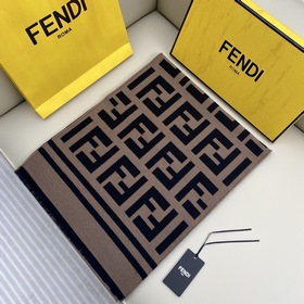 Лучшее от Fendi в Интернете! Наш самый