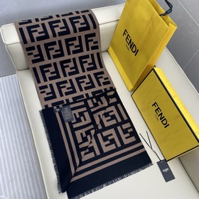 Лучшее от Fendi в Интернете! Наш самый