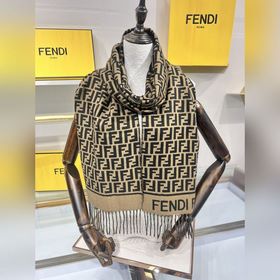 Новинка： самый популярный шарф Fendi э