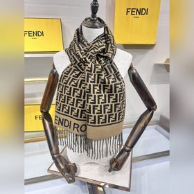Новинка： самый популярный шарф Fendi э