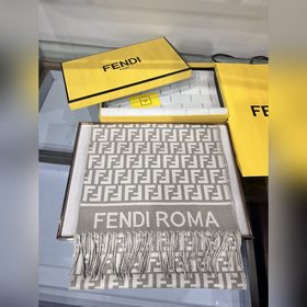 Новинка： самый популярный шарф Fendi э