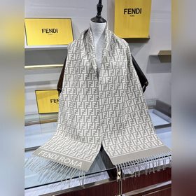 Новинка： самый популярный шарф Fendi э