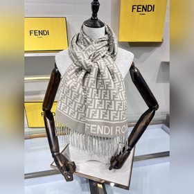 Новинка： самый популярный шарф Fendi э