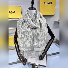 Новинка： самый популярный шарф Fendi э