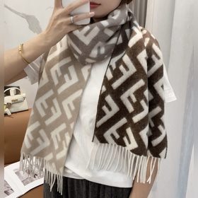 Двусторонний кашемировый шарф Fendi Mo