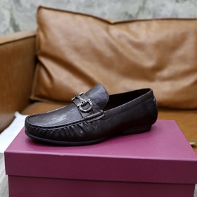 Бренд： Ferragamo Стандартный размер：