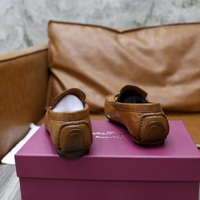 Бренд： Ferragamo Стандартный размер：