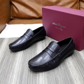 Бренд： Ferragamo Стандартный размер：