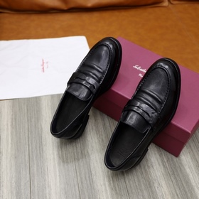Бренд： Ferragamo Стандартный размер：