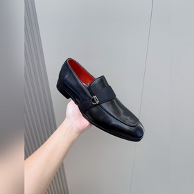 Лоферы Ferragamo Gancini с пряжкой Э