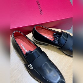 Лоферы Ferragamo Gancini с пряжкой Э