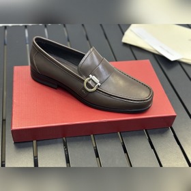 FS Ferragamo Salvatore Ferragamo Новый