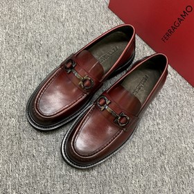[Ferragamo] Мужские мокасины, новейш