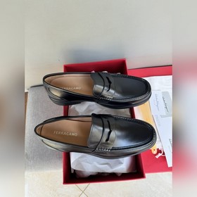 Оригинальные кожаные туфли Ferragamo з