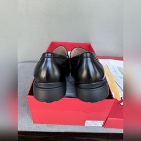 Оригинальные кожаные туфли Ferragamo з