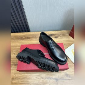 Ferragamo. [Ferragamo] Мужские лоф