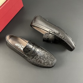 Ferragamo Качество： Реплика официаль