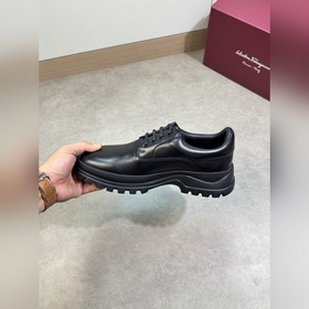 Ferragamo      - Высококачествен