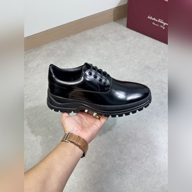 Ferragamo      - Высококачествен