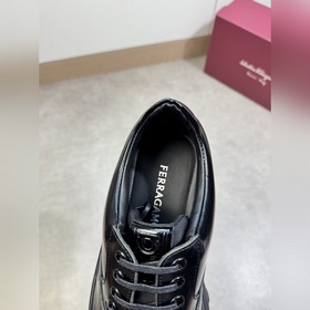 Ferragamo      - Высококачествен