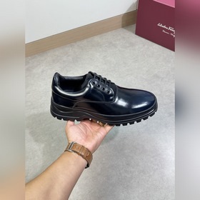 Ferragamo      - Высококачествен