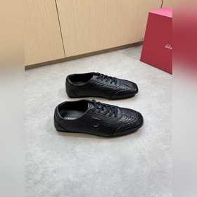 Ferragamo  - Высококачественные ауте