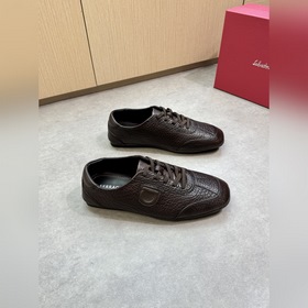 Ferragamo  - Высококачественные ауте