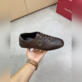 Ferragamo  - Высококачественные ауте