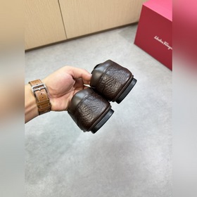 Ferragamo  - Высококачественные ауте