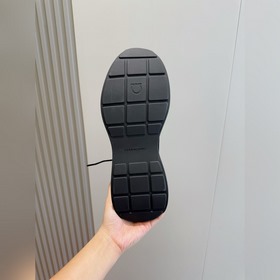 Низкие кроссовки Ferragamo Gancini Fly