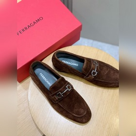 Лоферы Ferragamo Gancini с пряжкой и к