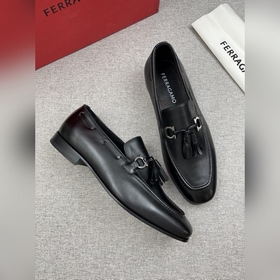 Лоферы Ferragamo Gancini с пряжкой и к