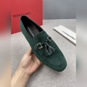 Лоферы Ferragamo Gancini с пряжкой и к