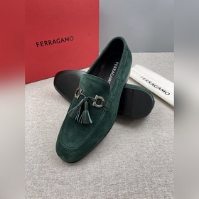 Лоферы Ferragamo Gancini с пряжкой и к