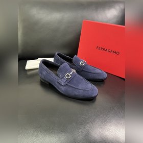 Ferragamo Premium Reseller IT Официаль