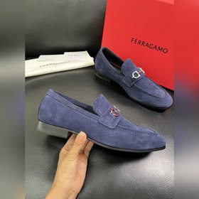 Ferragamo Premium Reseller IT Официаль