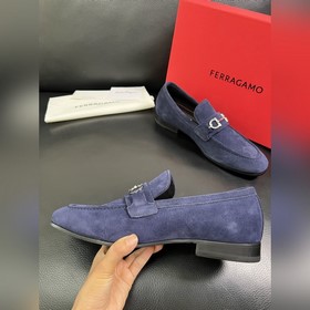 Ferragamo Premium Reseller IT Официаль