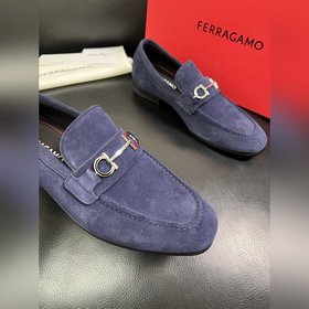 Ferragamo Premium Reseller IT Официаль
