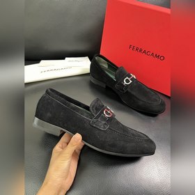 Ferragamo Premium Reseller IT Официаль