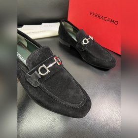Ferragamo Premium Reseller IT Официаль