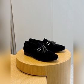 Лоферы Ferragamo Gancini с пряжкой и к