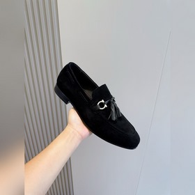 Лоферы Ferragamo Gancini с пряжкой и к