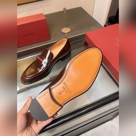 Мужские лоферы Ferragamo из высококаче