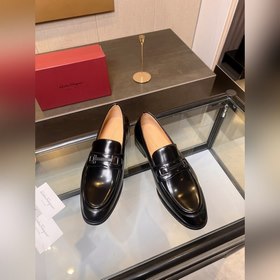 Мужские лоферы Ferragamo из высококаче